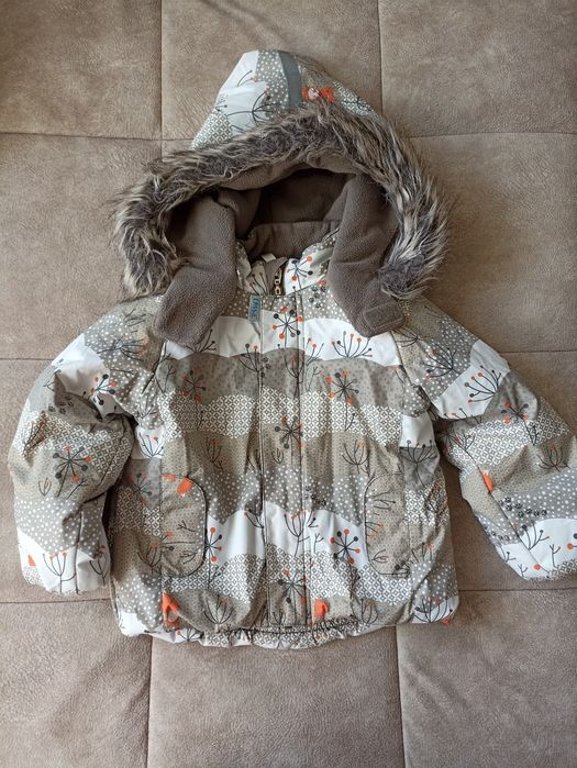 Куртки на девочку от 1 года до 4,5, от 1000