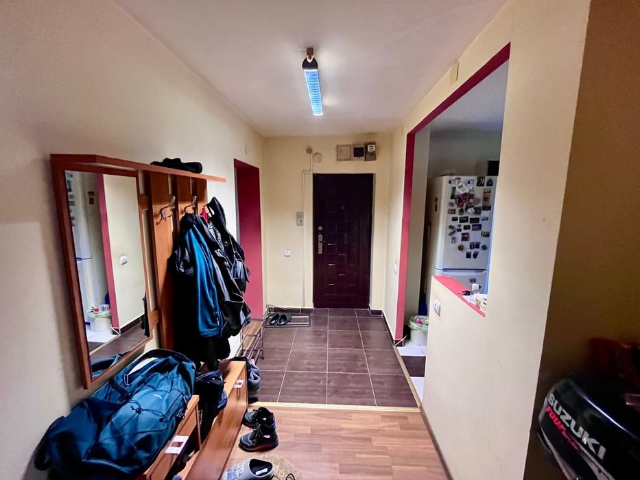 Apartament 3 camere decomandat Craiter