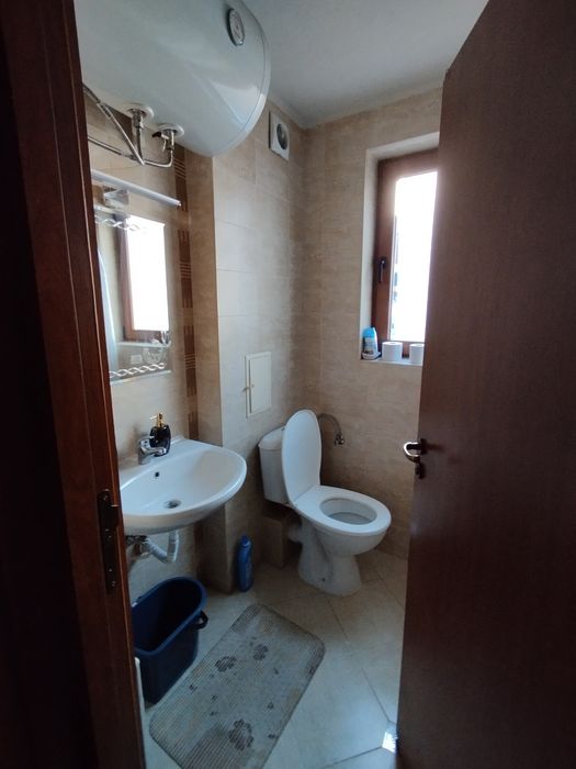 Дава се под наем Двустаен апартамент в Банско - 54 кв.м за 306 € - Снимка #2