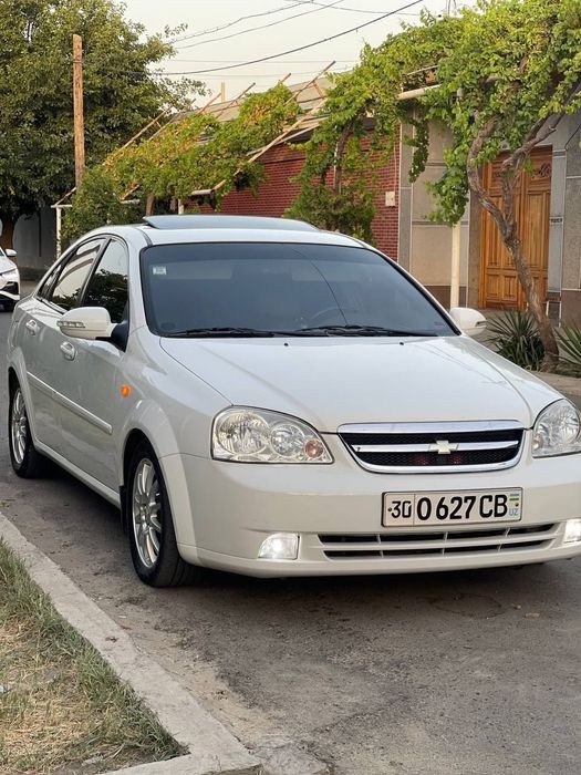 Lasetti 1.8 aftamat