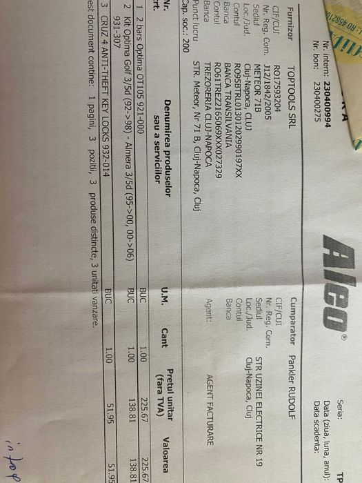 Portbagaj auto in stare perfecta. Utilizat doar 5 luni.