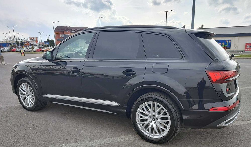AUDI Q7 2020 — imagine 4