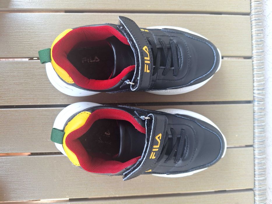 Adidasi Puma nanobotic marimea 32.