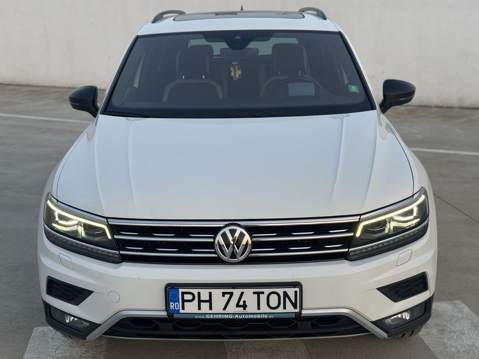 Volkswagen Tiguan//4Motion//2.0//240cp// Matrix/Panoramic/PROPRIETAR