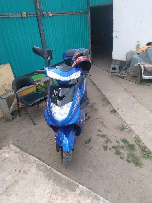 Продам скутер за 350.000