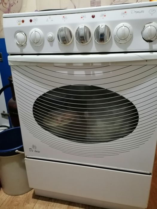Продам электроплиту