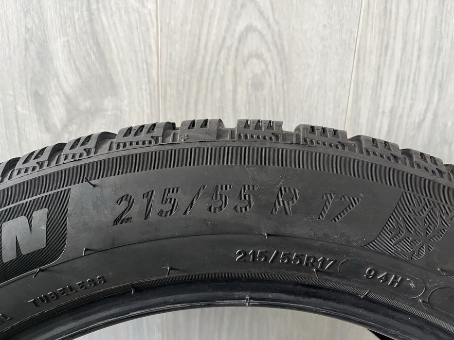 Зимни гуми 215/55/17 Michelin