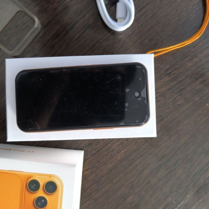 Iphone 17 китайский маленький