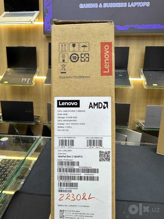 Noutbuk Lenovo IdeaPad Slim 3 AMD Ryzen 7 8840HS 8/512GB 14.0" OLED