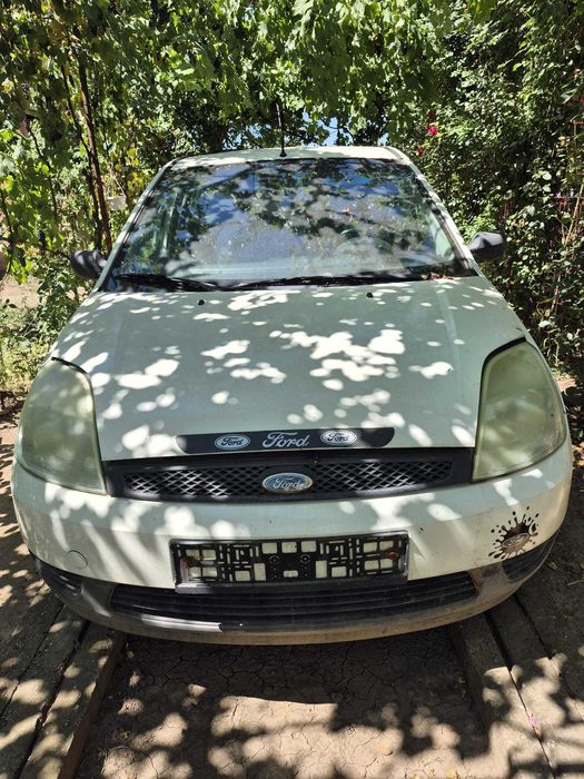 FORD Fiesta 2004 — imagine 1