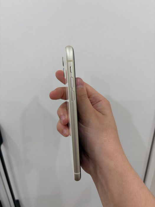 Продаю iPhone 11 128 GB