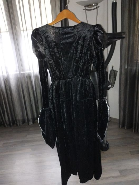 Карнавални рокли на Disney