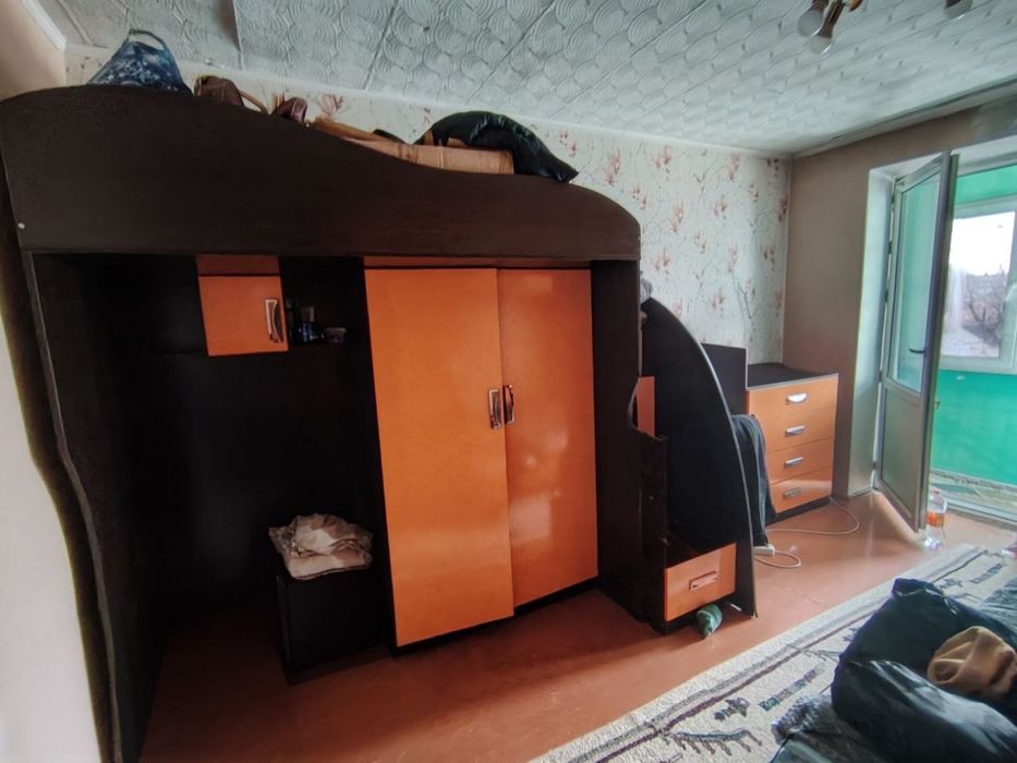 Продам мебельный комплект