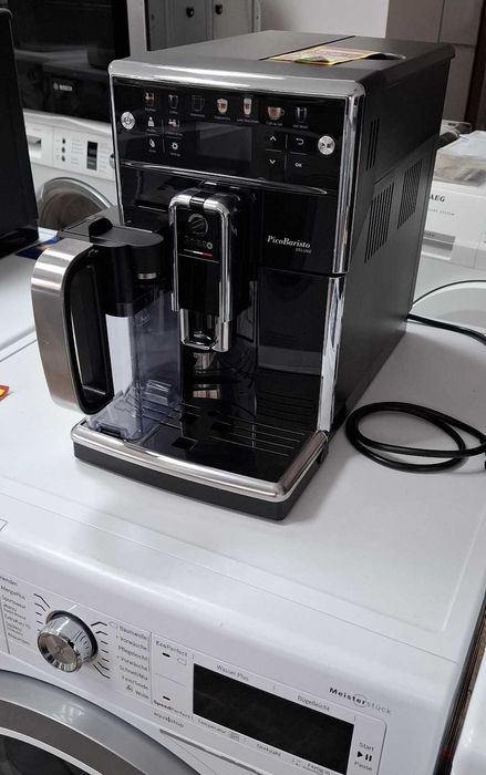 Кафемашина Saeco PicoBaristo Deluxe с Гаранция