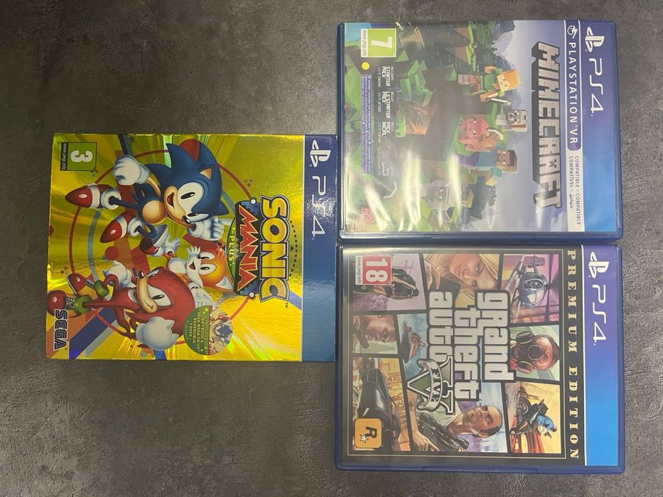 Продам Playstation 4