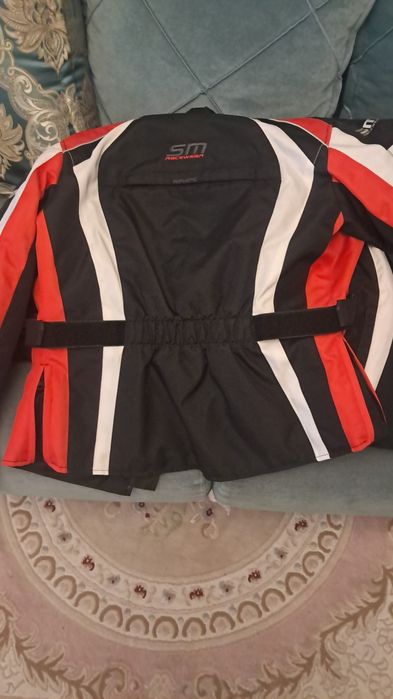 Costum motocicleta de Dama