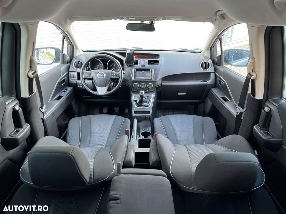 Vând  Mazda 5 stare foarte buna