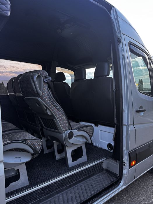 Vând Mercedes Sprinter