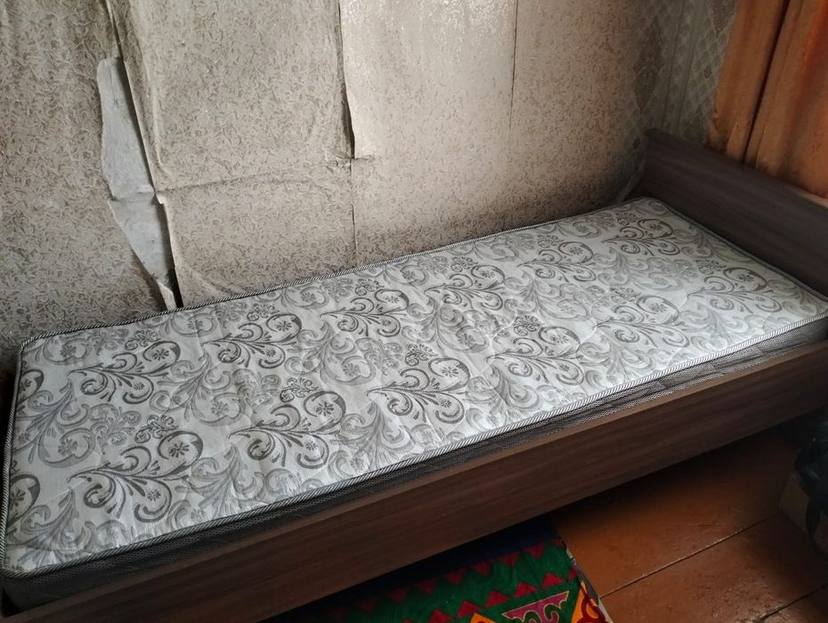 Продам кровать буу