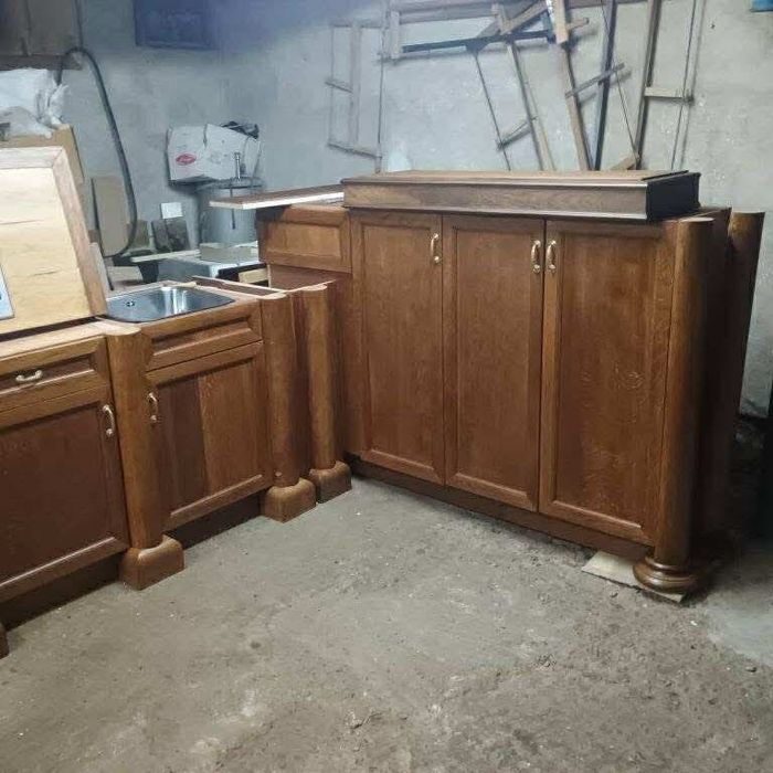 Mobilă bucătărie lemn masiv