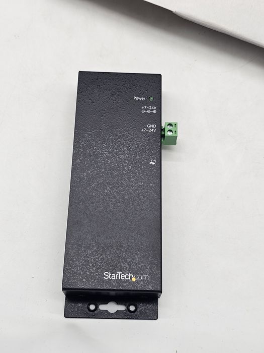 Hub industrial USB C metalic StarTech cu 4 porturi 10 Gbps HB31C3A1CME