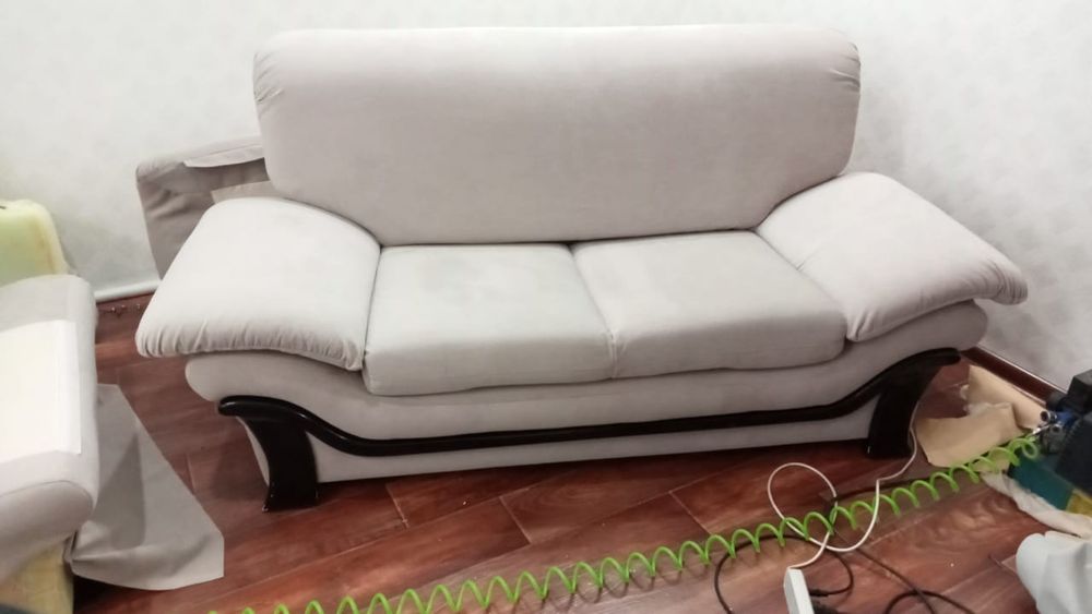 Перетяжка мебели