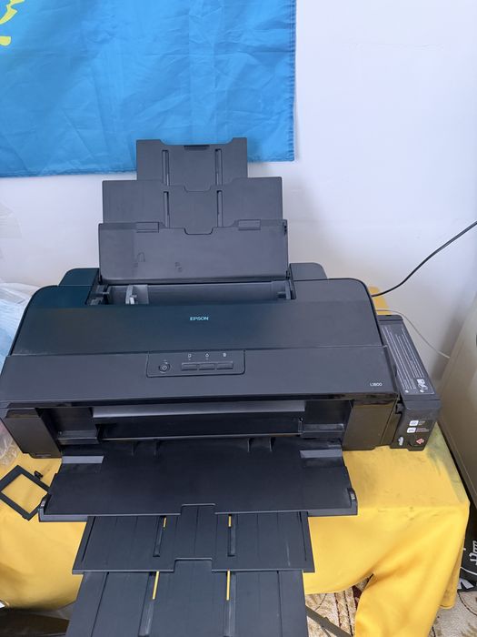 Принтер L1800 епсон