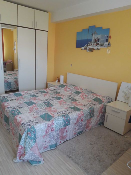 Dau in chirie apartament 2 camere zona Soarelui