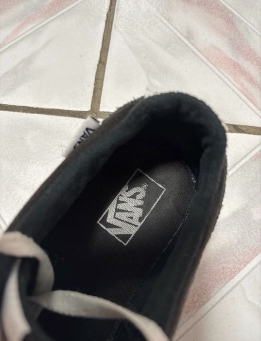 Adidasi Vans Of The Wall