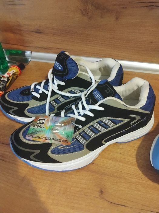 Продават се нови маратонки, обувки и боти  !