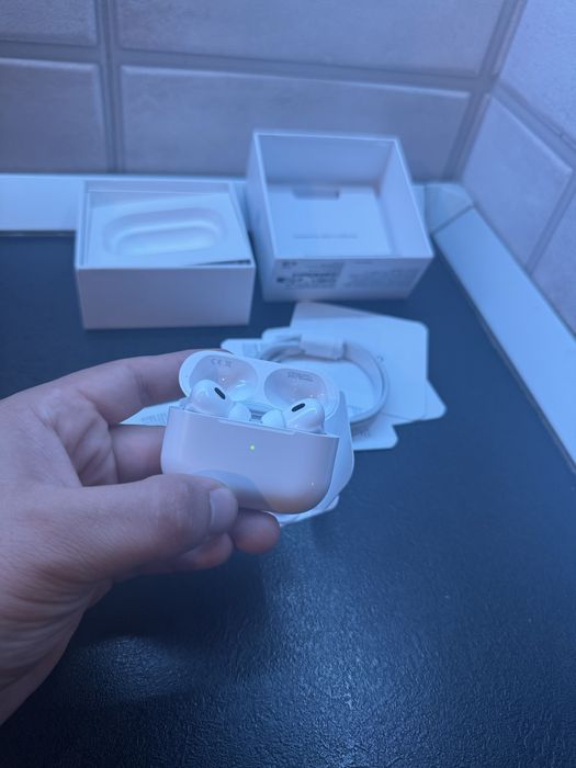 Nova (Air) Pods Pro 2