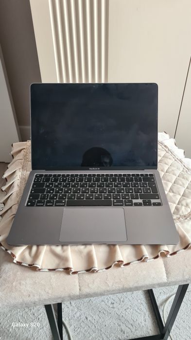 MacBook. Air 13.