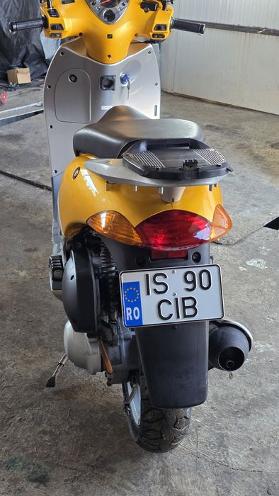 Scuter Honda NES150 / înmatriculat