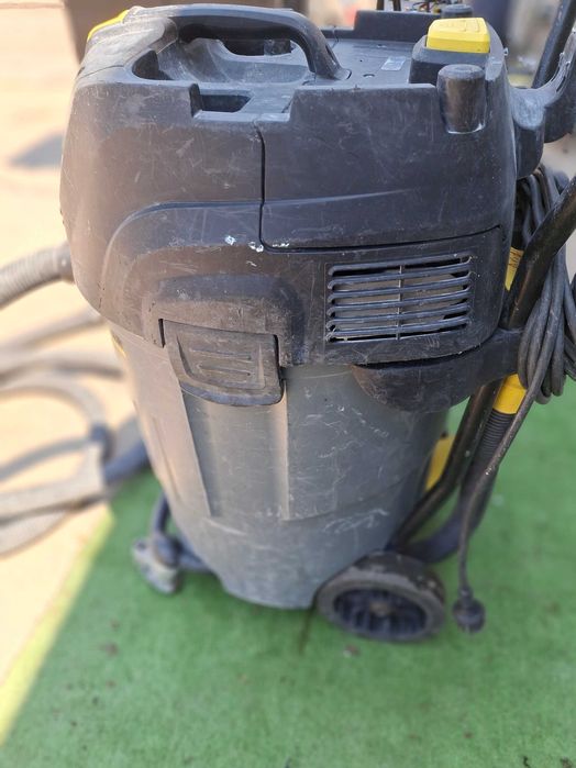 Строителна прахосмукачка Karcher