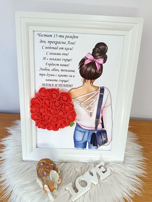 Ръчно изработени картини с декорация от вечни рози!