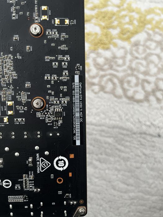 1050 ti 4 gb в идеальном состоянии.