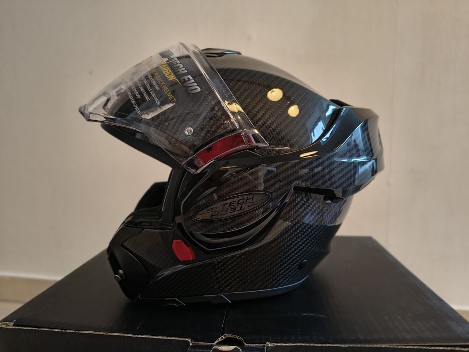 Scorpion Exo Tech Carbon каска М размер