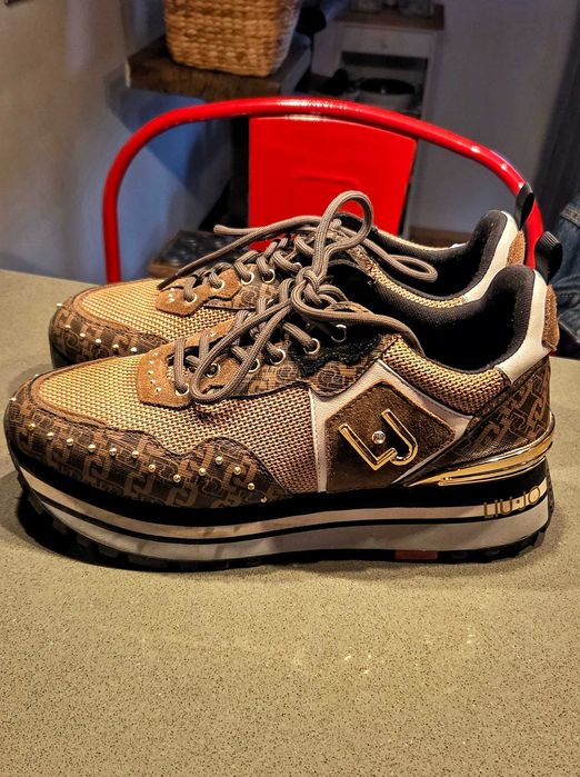 Кафеви сникърси liu jo 39