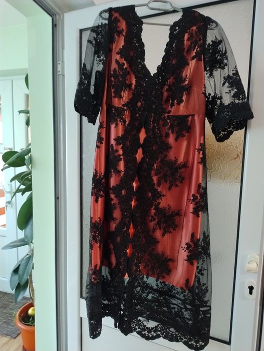 Rochie de seara din dantela