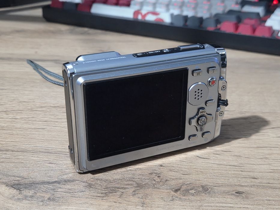 Фотоаппарат olympus u tough 6020