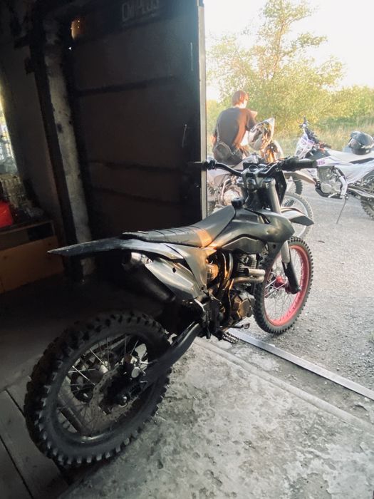 Продам эндуро zuumav k5 cbs 300pro