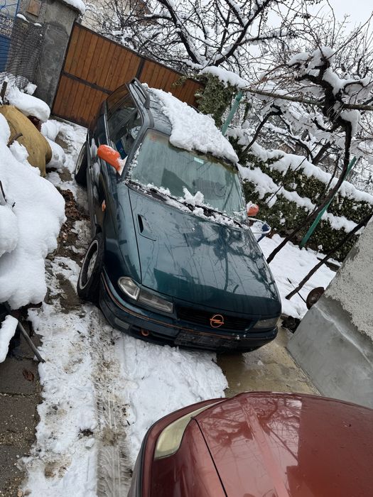 Astra F на части