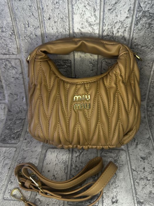 geanta miu miu