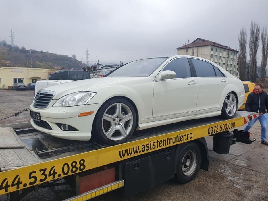 dezmembrez mercedes w221 s550 4 matic 2008
