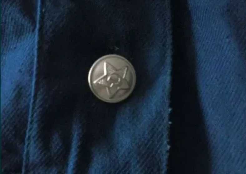 продам Китель. Советское качество.

Самовывоз.