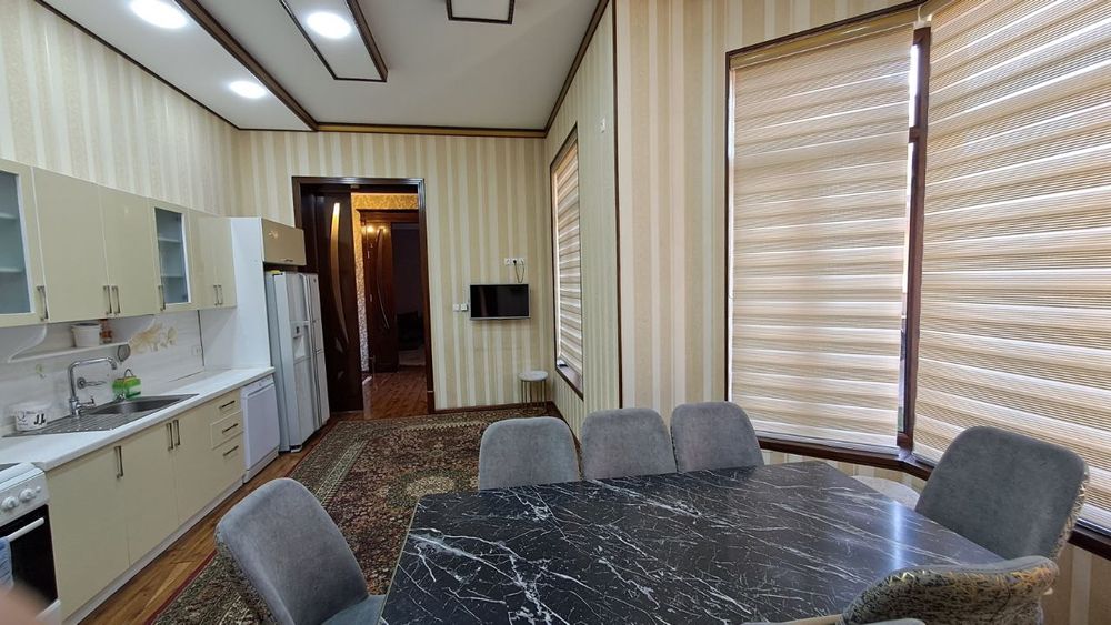 Юнусабад! Продаётся Евродом 6 соток 9 комнат