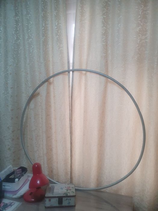 Продам большой обруч