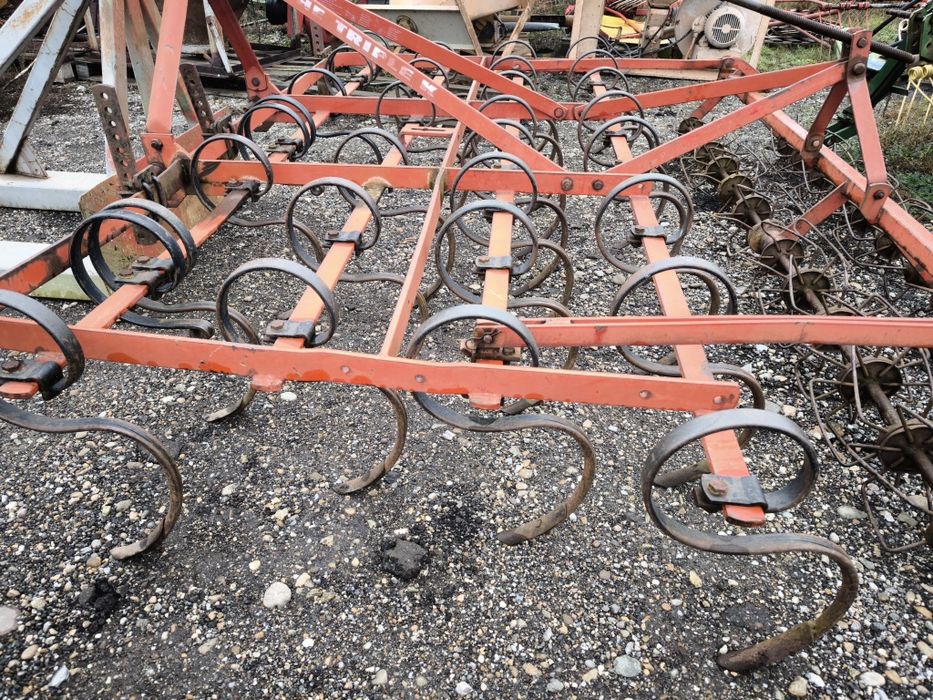 Combinator trei metri cu tavalug