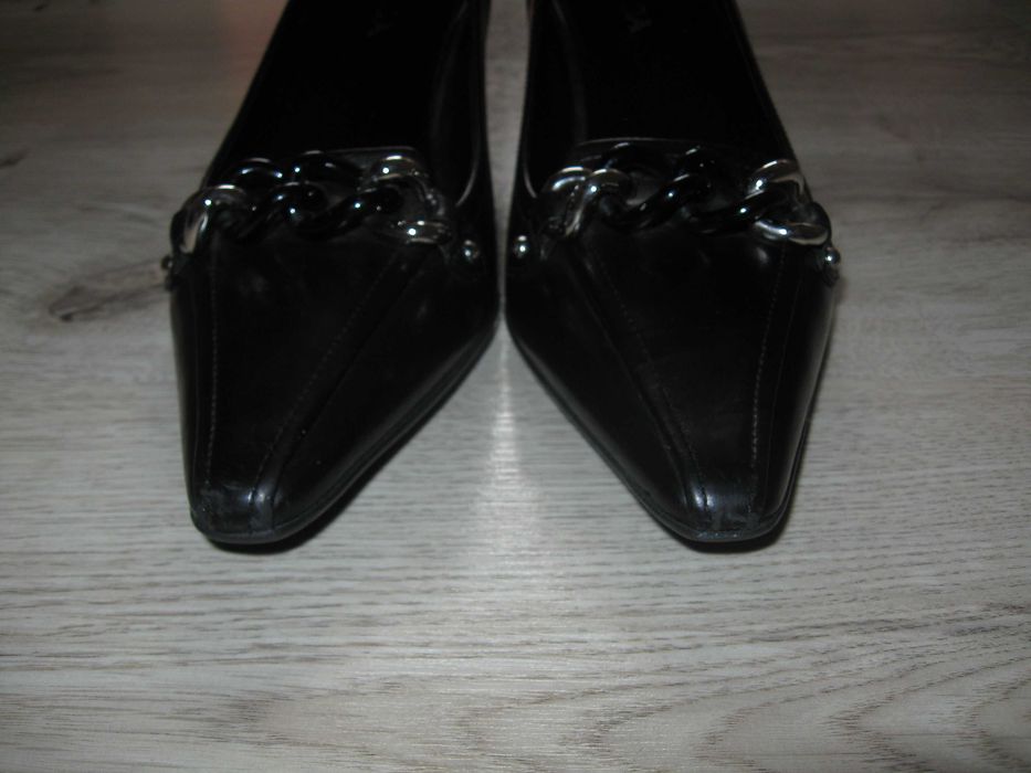 Prada дамски оригинални обувки 37 номер