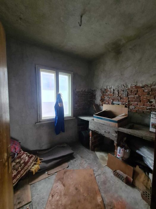 КЪЩА в кв. Изгрев, град Хасково